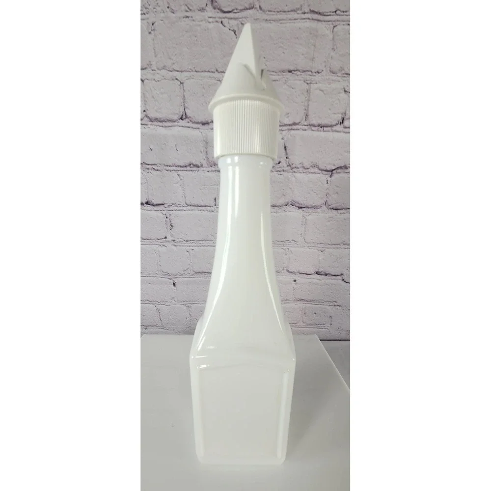 VINTAGE VANDERMINT WHITE MILK GLASS DECANTER NETHERLANDS ALPS MOUNTAINS